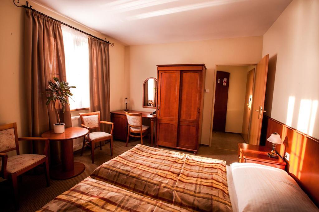 Park Hotel Tartuf Beladice Kamer foto